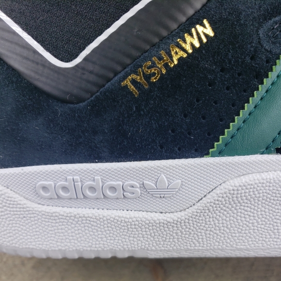 adidas Tyshawn Men's Skateboarding Casual Suede Shoes - Picture 9 of 10